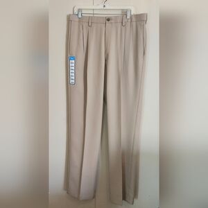 Haggar Classic Fit Cool 18 Pro Khaki Men’s Dress Pants Stretch Pleats 36x34